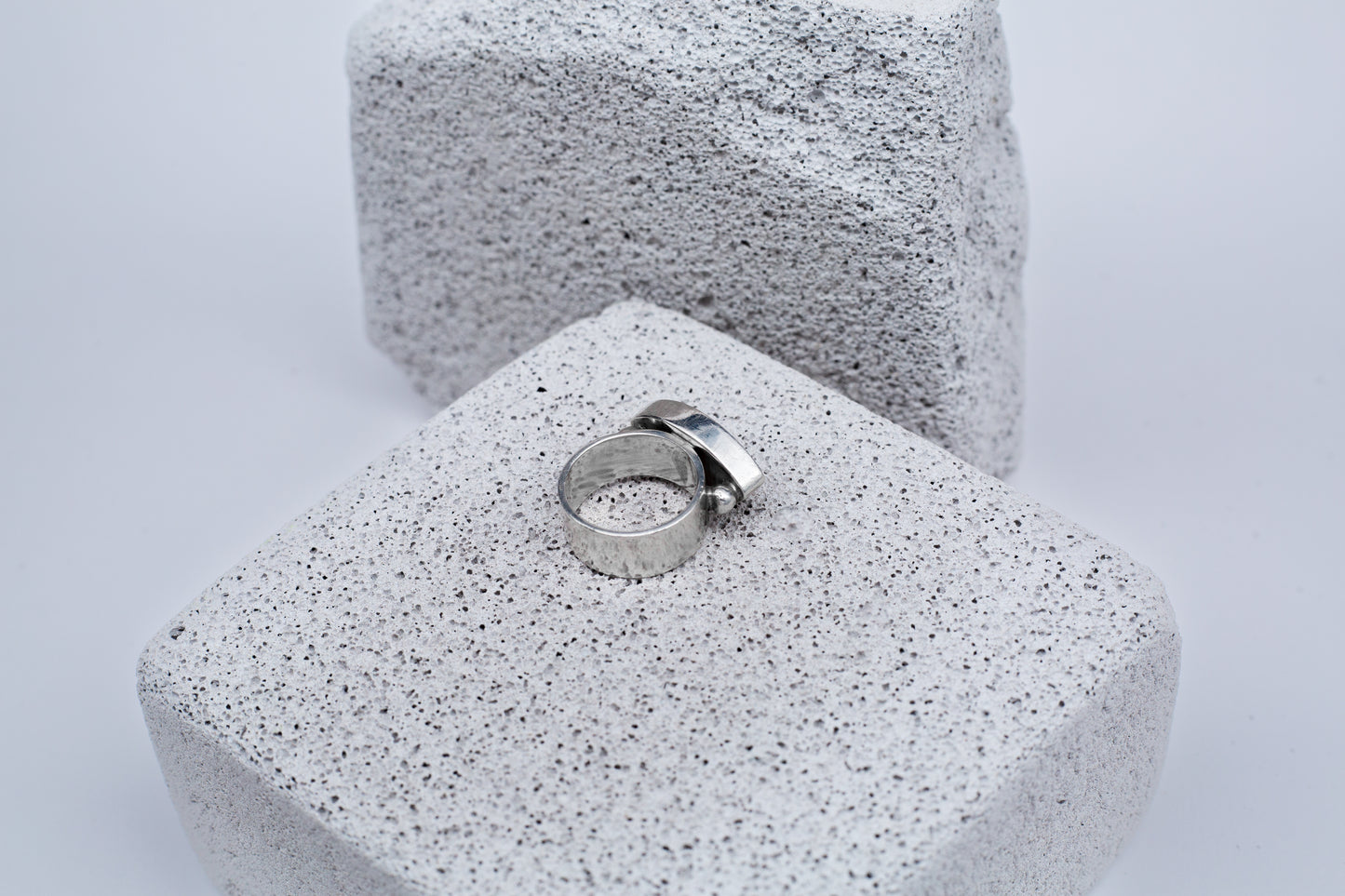 Nacre Ring