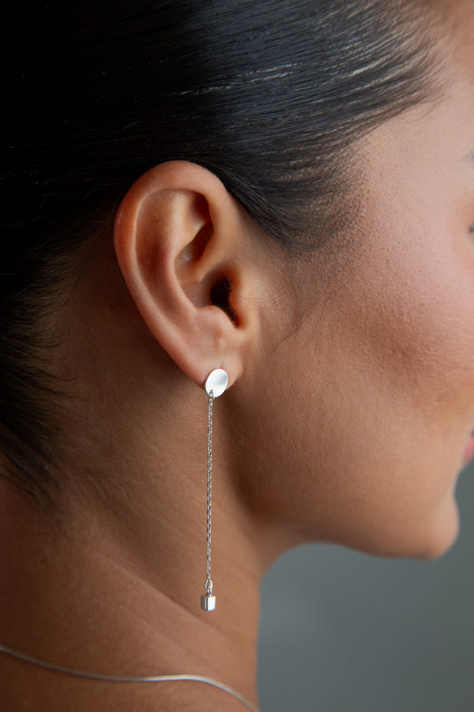 Earings hanging cubes